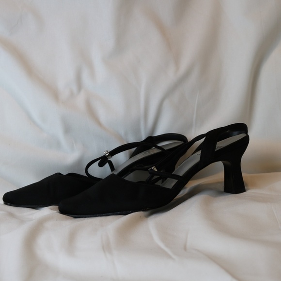 Black Strap Shoes. - Picture 4 of 5